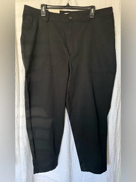 A New Day High Rise Slim Cargo Pants Black Stretch Size 17R NWT - Picture 1 of 4